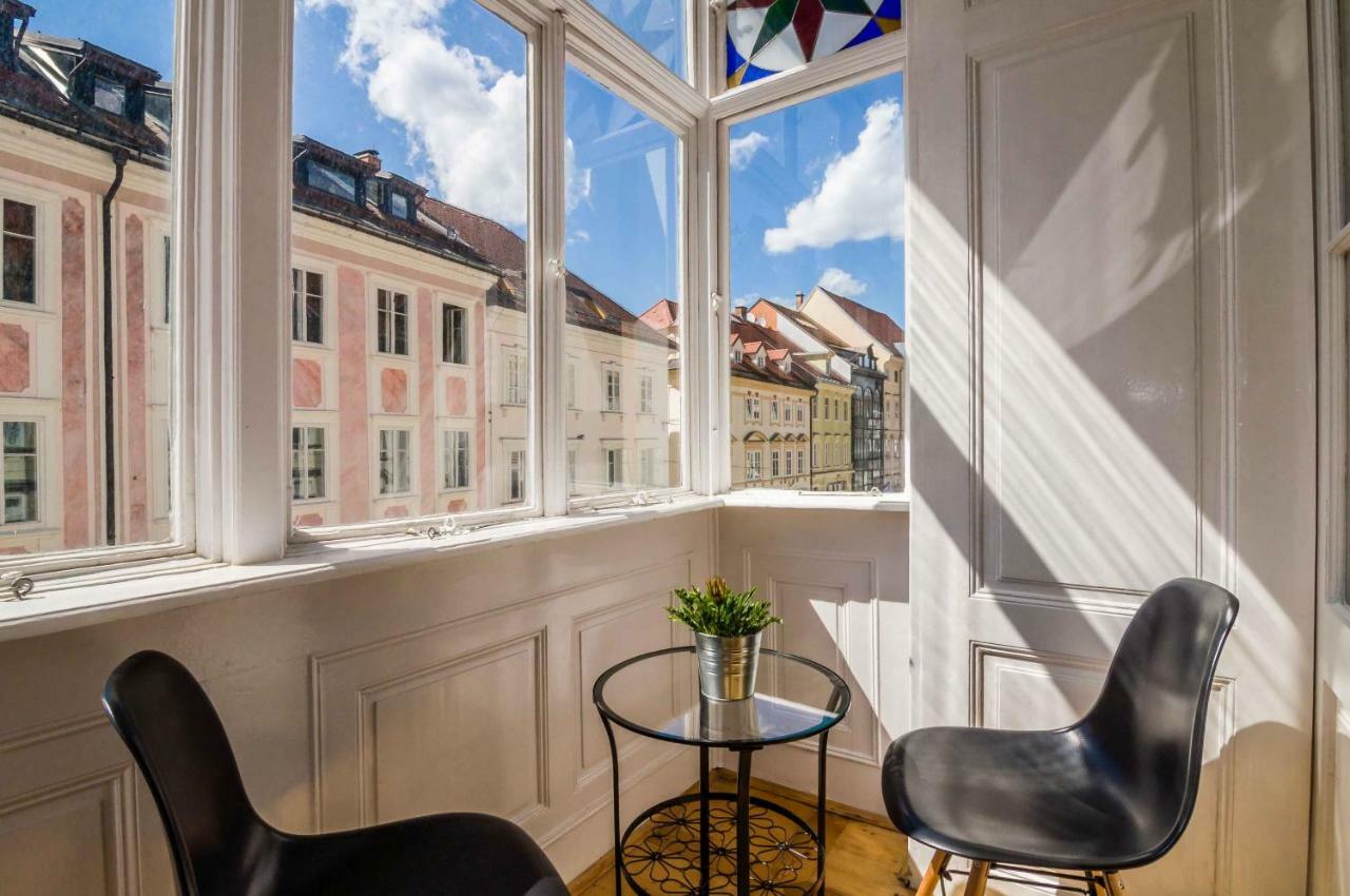 Elegant Central Apartment Любляна Экстерьер фото